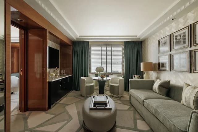Four Seasons Hotel London at Park Lane-Suite (Westminster)-3