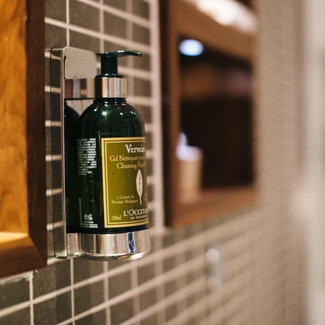 倫敦女王門輝盛閣國際公寓-豪華開放式客房-5