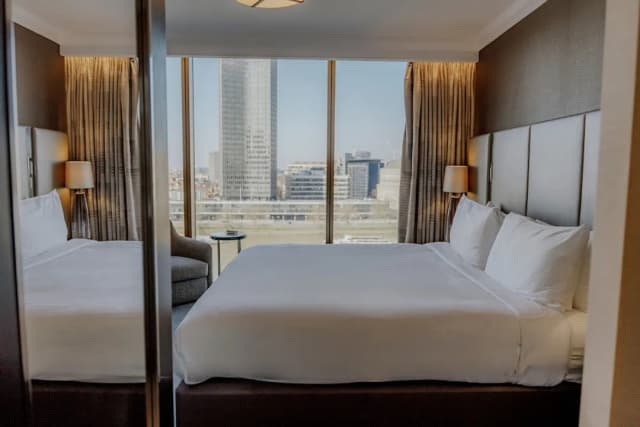 倫敦亞伯特堤岸凱悅飯店-豪華客房, 1 張特大雙人床, 河景-7