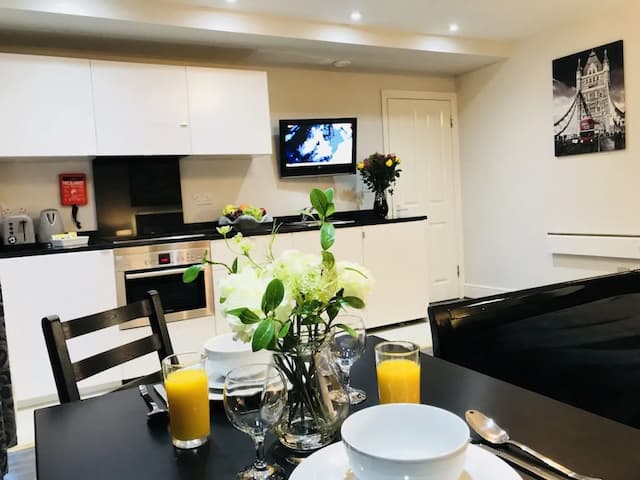 W6 Hotel Hammersmith-Family Studio-12