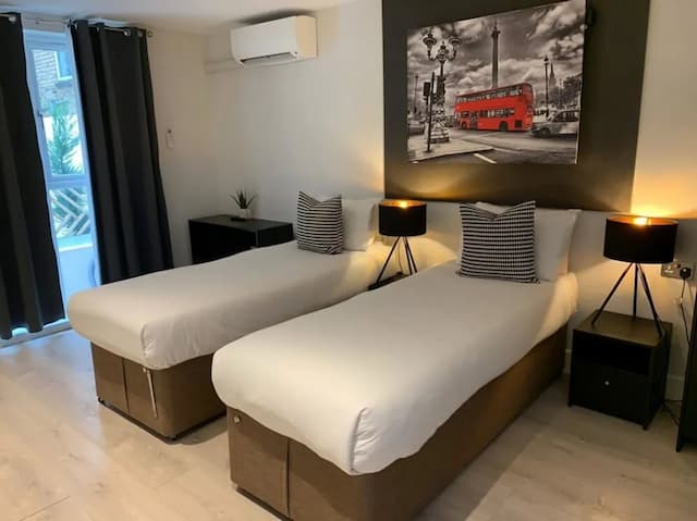 W6 Hotel Hammersmith-Deluxe Twin Studio-1