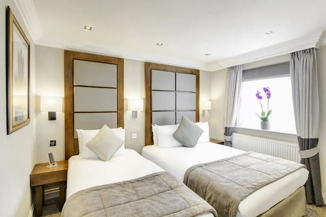 ジェム ランガム コート ホテル-エグゼクティブ ツインルーム-2