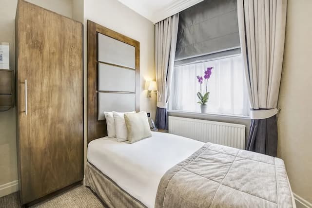 ジェム ランガム コート ホテル-スーペリア シングルルーム-4