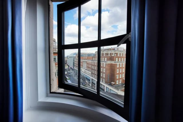 더 컴버랜드, 런던-디럭스 더블룸, 공원 전망-6