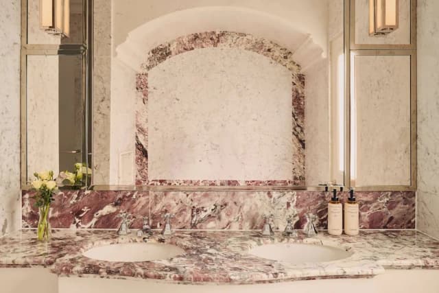 The Connaught, Maybourne-Sutherland Suite-5