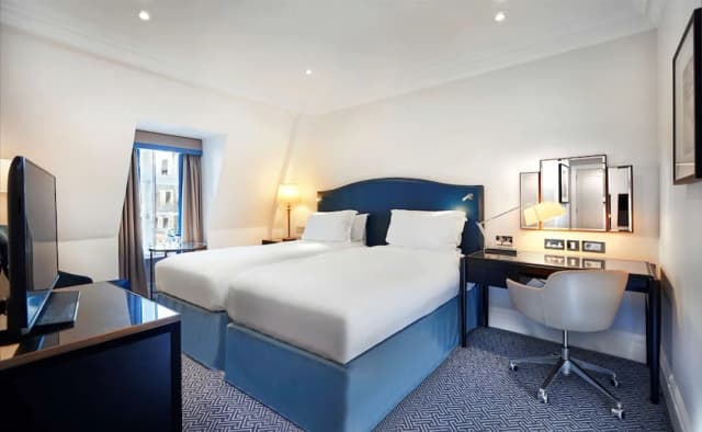 倫敦華爾道夫希爾頓飯店-雙床房-1