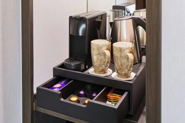 London Marriott Hotel Marble Arch-Executive Room, 1 King Bed-14