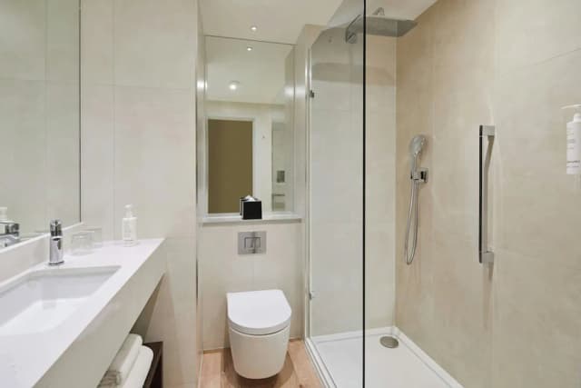 London Marriott Hotel Marble Arch-Executive Room, 1 King Bed-15