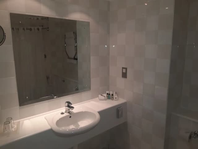 倫敦 - 布盧姆斯伯里假日飯店 - IHG 旗下飯店-尊榮客房, 多張床-10