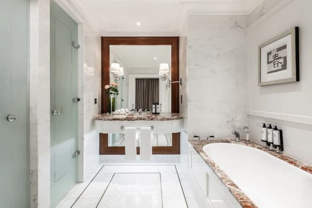 The Langham, London-Club One-Bedroom Suite-7