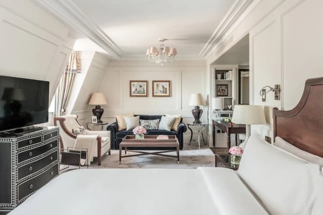 The Langham, London-Club Junior Suite-4