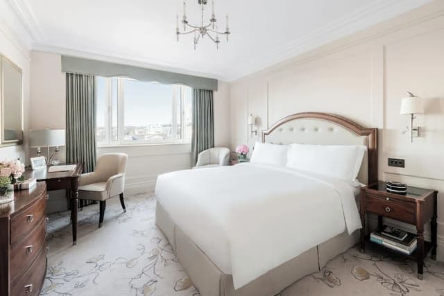 The Langham, London-Superior Room (1 Queen Bed)-1