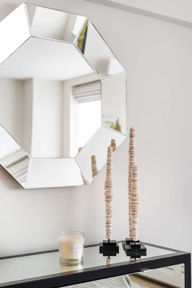 Buckingham & Lloyds-The Kensington Gardens-10