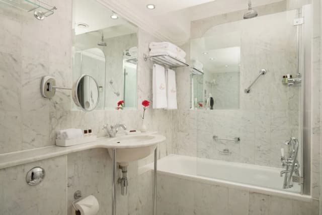 梅爾福切斯菲德飯店-高級雙床房-2