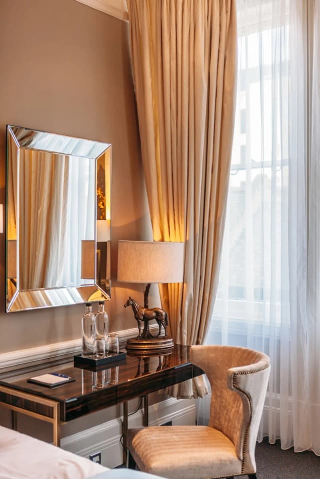 11 カドガン ガーデンズ アンド ザ アパートメンツ-Deluxe King Room at 11 Cadogan Gardens-5