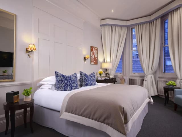 11 カドガン ガーデンズ アンド ザ アパートメンツ-Deluxe King Room at 11 Cadogan Gardens-1