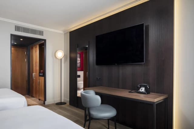 特威克納姆倫敦萬豪酒店-客房, 非吸煙房 (Urban View)-6