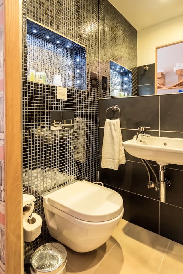 Arosfa Hotel London by Compass Hospitality-Basic Double Room-20