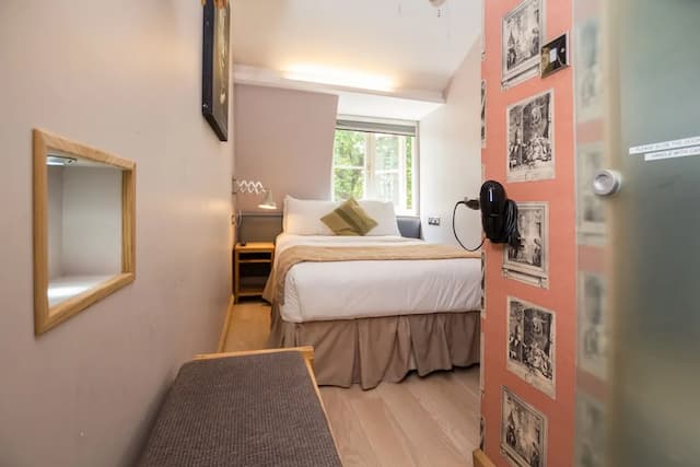 Arosfa Hotel London by Compass Hospitality-Basic Double Room-7