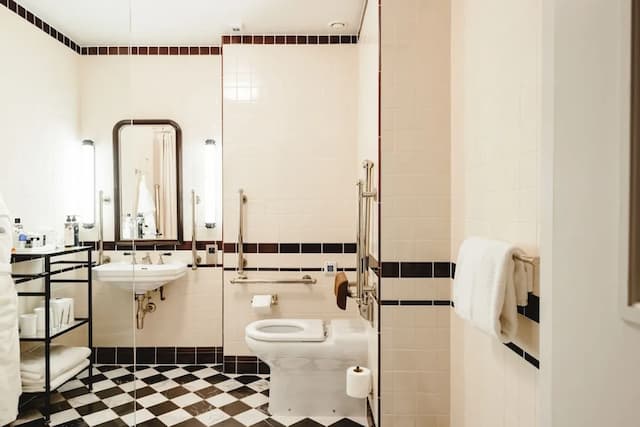 더 네드-룸, 장애인 지원-6