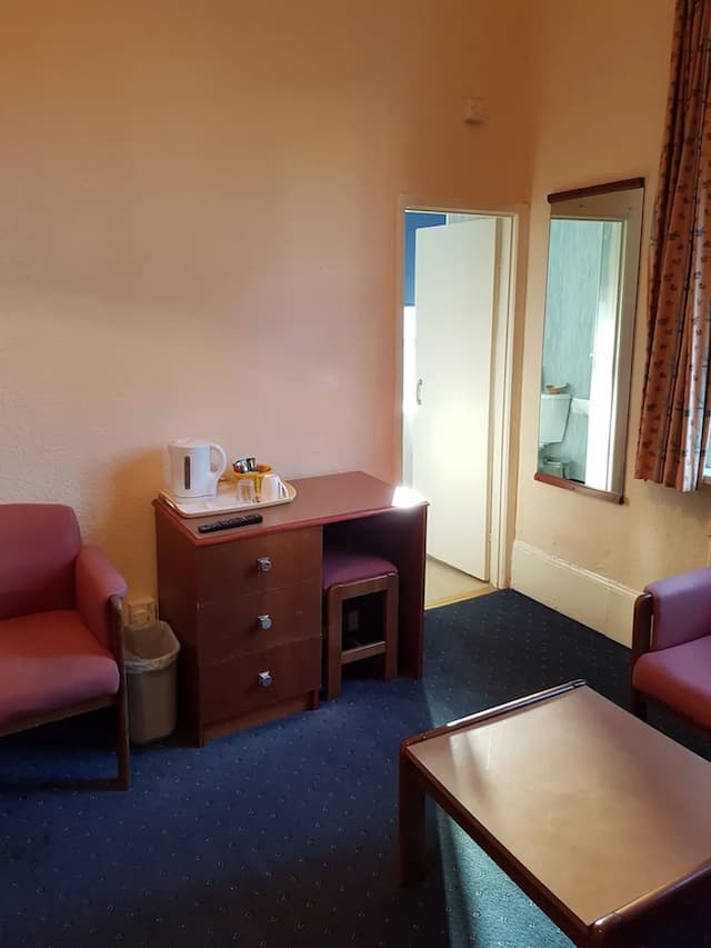 阿沃卡家庭飯店-單人房-5