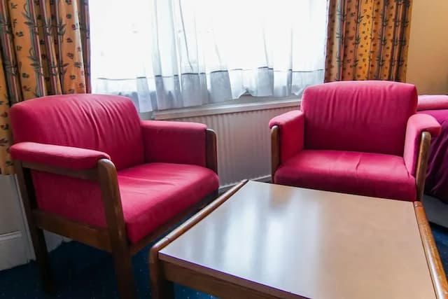 阿沃卡家庭飯店-三人房-5