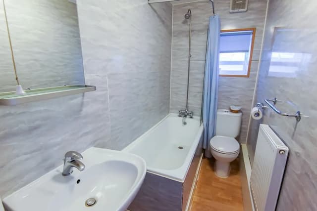 阿沃卡家庭飯店-三人房-8