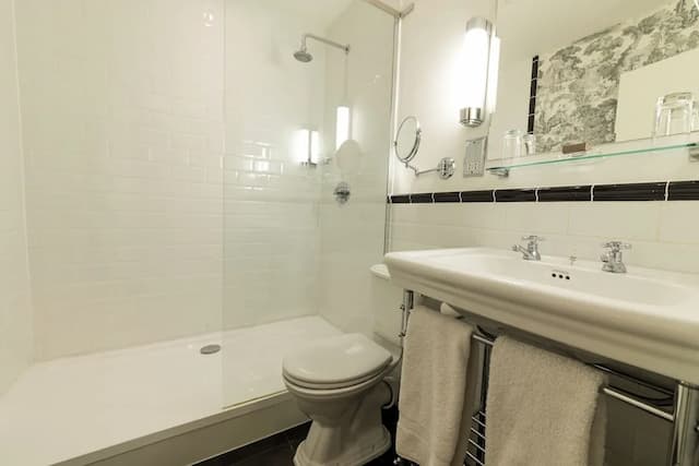 Karma Sanctum Soho-华丽双人房或双床房, 1 张特大床-4