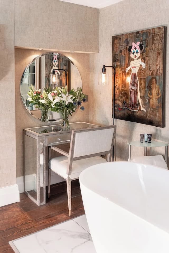 Karma Sanctum Soho-华丽套房-2