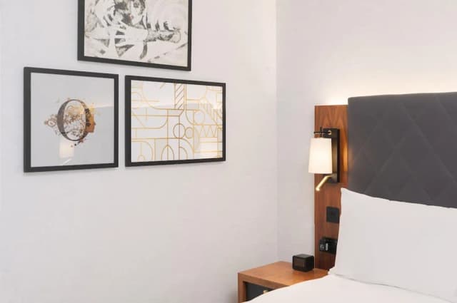 ヒルトン ロンドン オリンピア-プレミアム ルーム シングルベッド 1 台-1