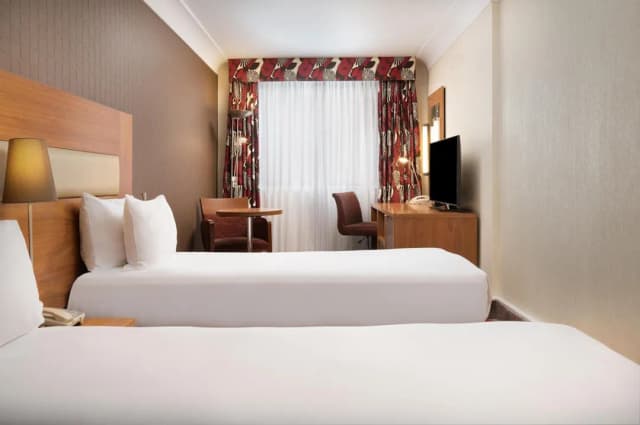 ヒルトン ロンドン オリンピア-ツインルーム-7