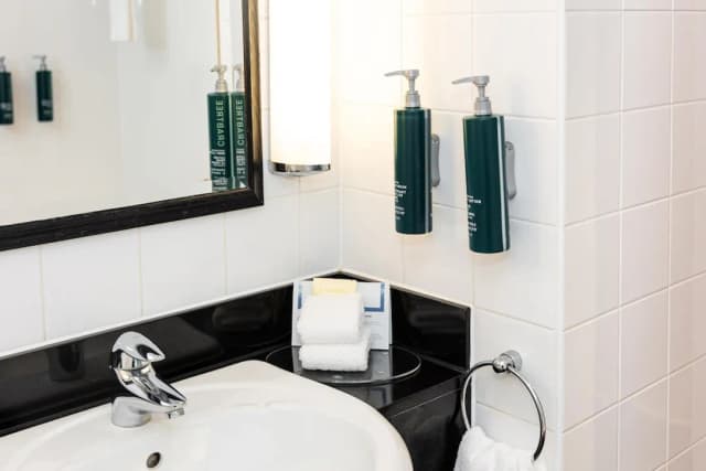 ヒルトン ロンドン オリンピア-ツインルーム-15