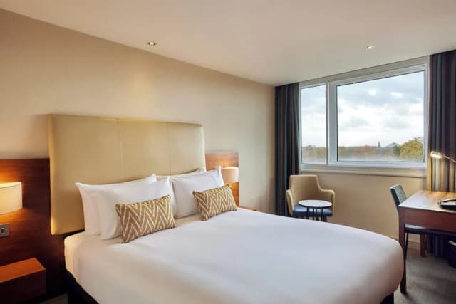 提斯特爾倫敦海德公園肯辛頓花園飯店-豪華雙人房, 1 張標準雙人床, 花園景觀-1