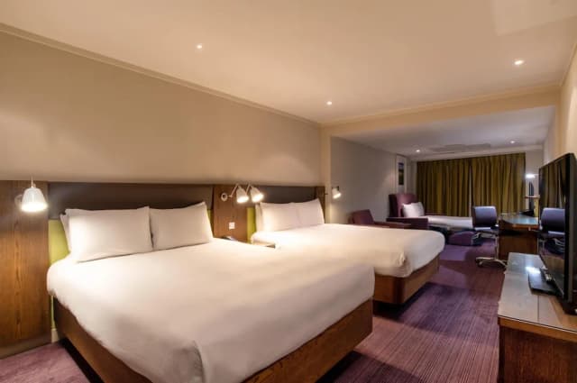 ヒルトン ロンドン メトロポール-ファミリー 4 人部屋-1