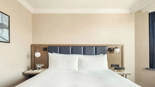 倫敦大都會希爾頓飯店-行政套房, 1 張特大雙人床-5