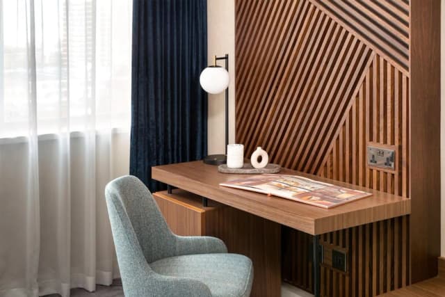 ヒルトン ロンドン メトロポール-スタンダード ダブルルーム キングベッド 1 台-3