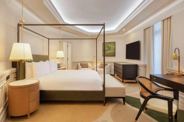 London Hilton on Park Lane-奢华套房, 可进入俱乐部酒廊 (Balmoral)-5