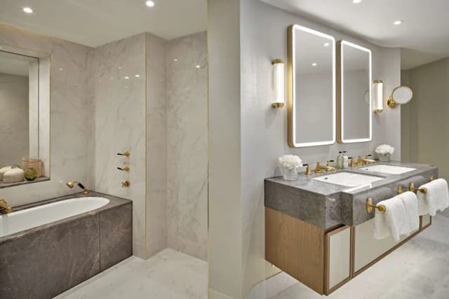 London Hilton on Park Lane-套房, 1 张特大床 (Newly Refurbed Buckingham Suite)-7