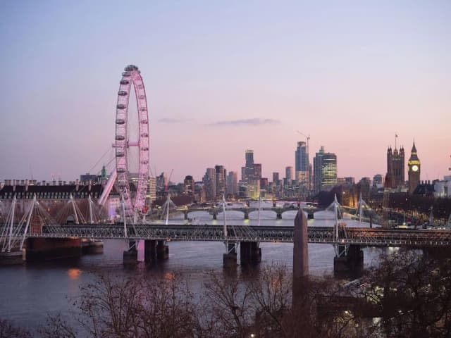 더 사보이-주니어 스위트, 강 전망-1