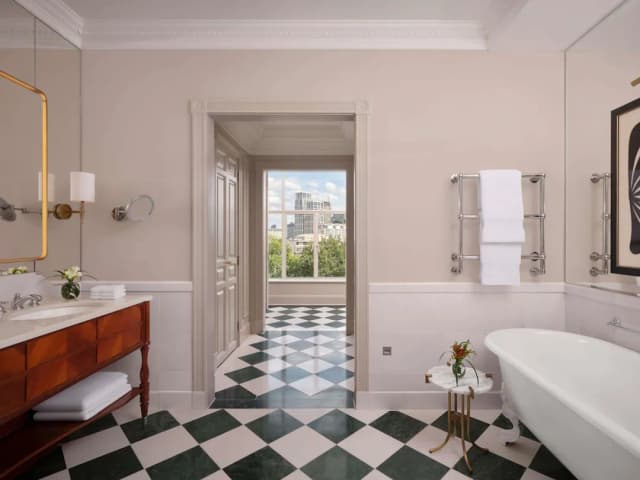 더 사보이-주니어 스위트, 강 전망-3