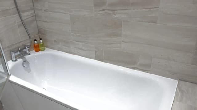 鄰近機場飯店-豪華三人房 (Room 3)-12