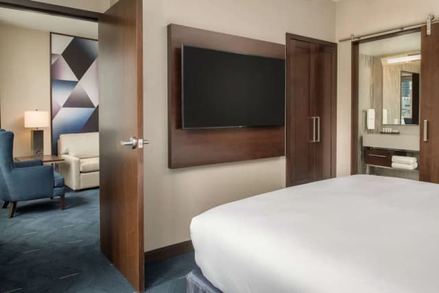 西雅圖市中心先鋒廣場希爾頓大使套房飯店-套房, 城市景觀 (2 Room, 2 Queen Beds and 1 Sofabed)-3