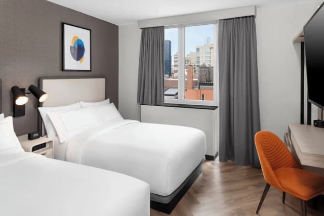 voco Times Square South New York by IHG-Standard Room, 2 Double Beds-7