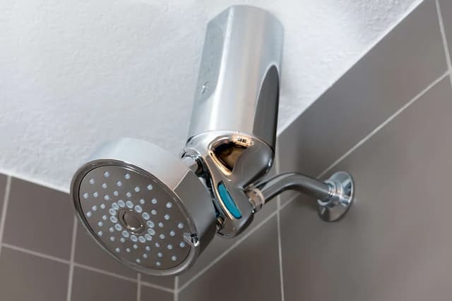 Hilton Long Beach Hotel-Room, 1 King Bed, Accessible, Bathtub (Mobility & Hearing)-5