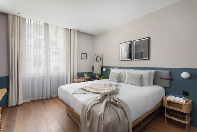 Inhabit Queen's Gardens, a Member of Design Hotels-Cosy Family-4