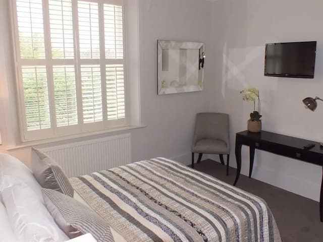 Ravna Gora-高级双人房, 独立浴室-8