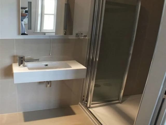 Ravna Gora-高级双人房, 独立浴室-11