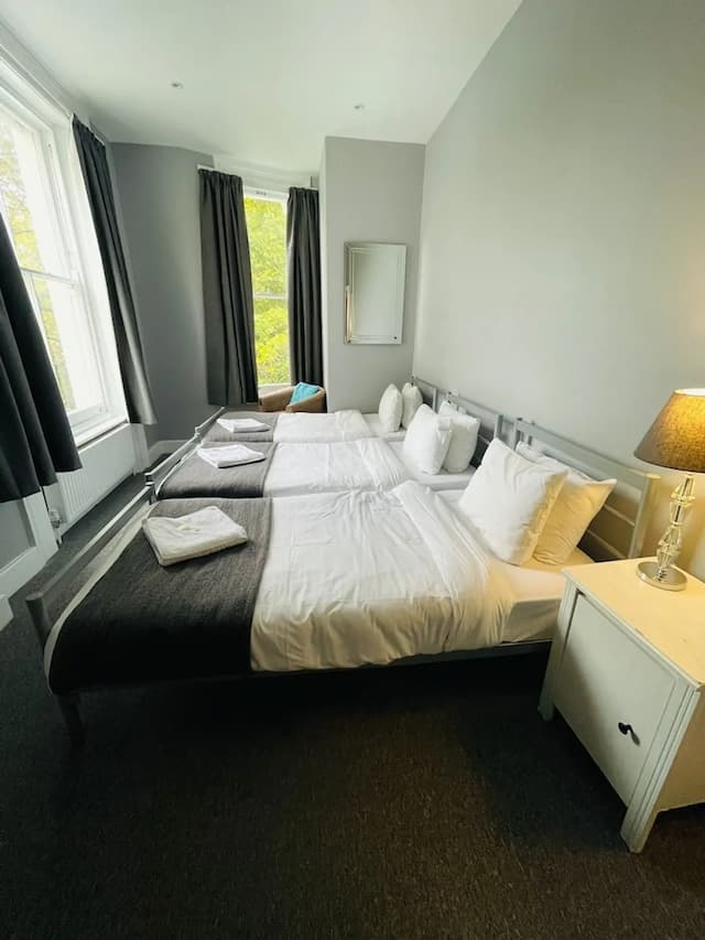 Ravna Gora-基础三人房, 公共浴室-1