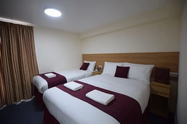 プレミアラックス サービスド アパートメンツ-スタンダード トリプルルーム ベッド (複数台) 禁煙 シティビュー-5