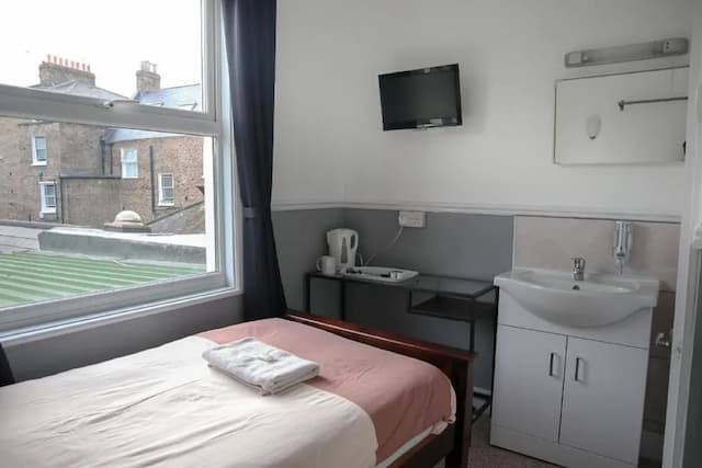 Hotel 261-Single Room-3